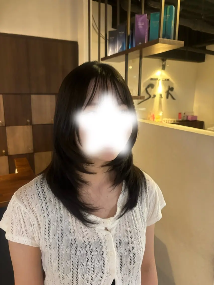 ミディアム あいな✮*ショ ート/レイヤーカットのヘアスタイル