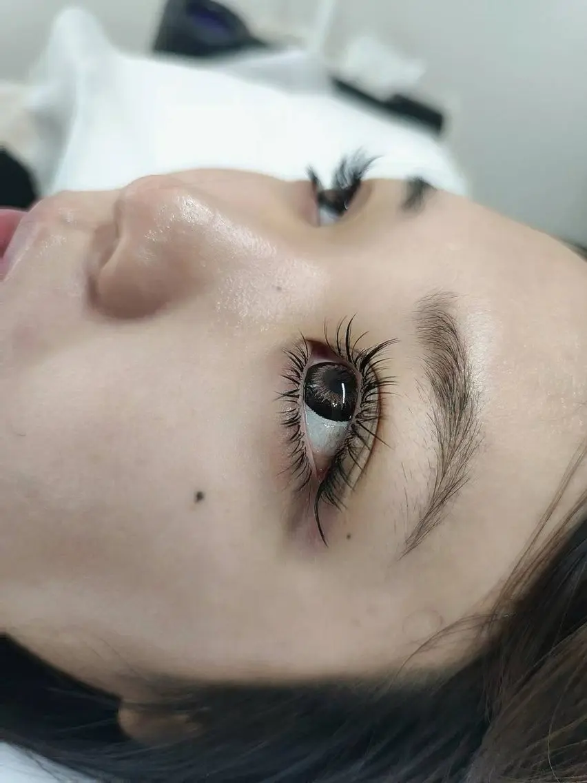 マツエク・マツパ The Nail & Eye Lashの眉毛・アイブロウイメージ