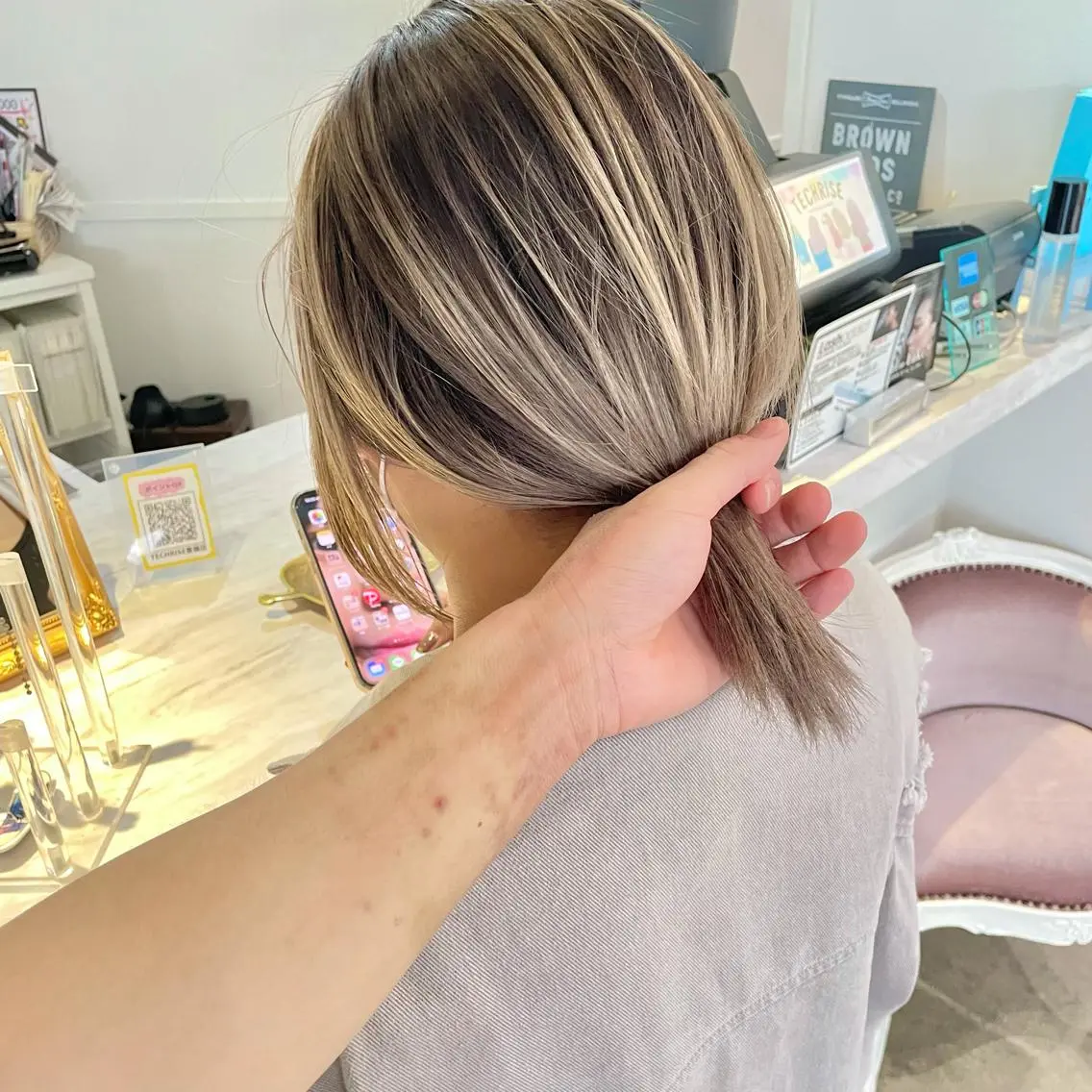 ミディアム ヘアカラー トリートメント Lit.豊橋 夏目のヘアスタイル
