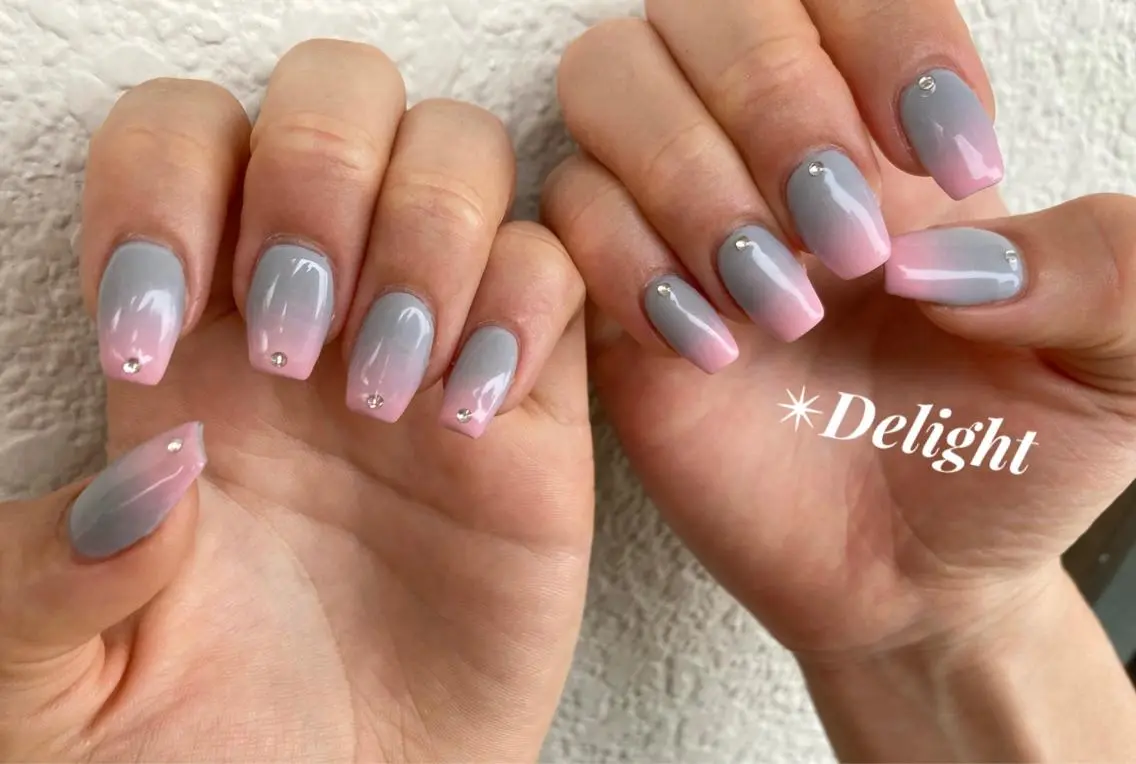 ショート ネイル ハンドネイル フットネイル ✴︎ Delightのネイルデザイン