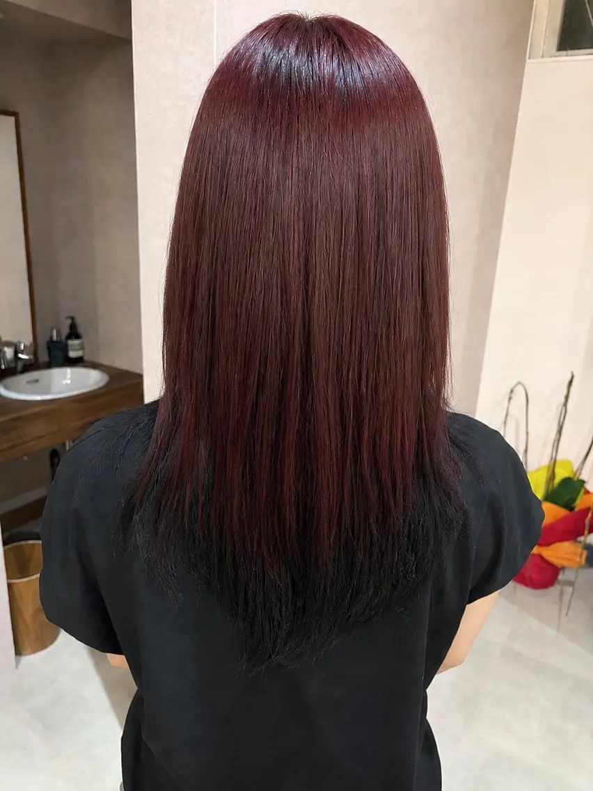 ロング 礒谷 夏帆のヘアスタイル