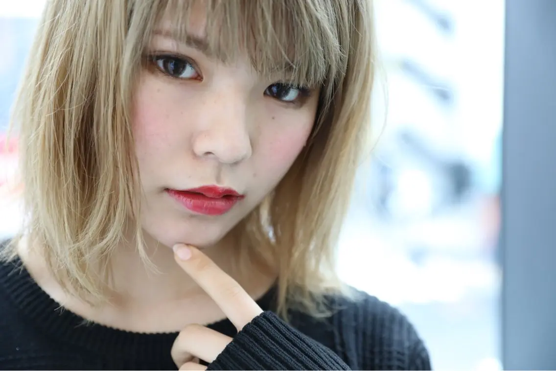 ミディアム ハイライト 髪質改善 小顔カット Endearing 銀座/レイヤーカットのヘアスタイル