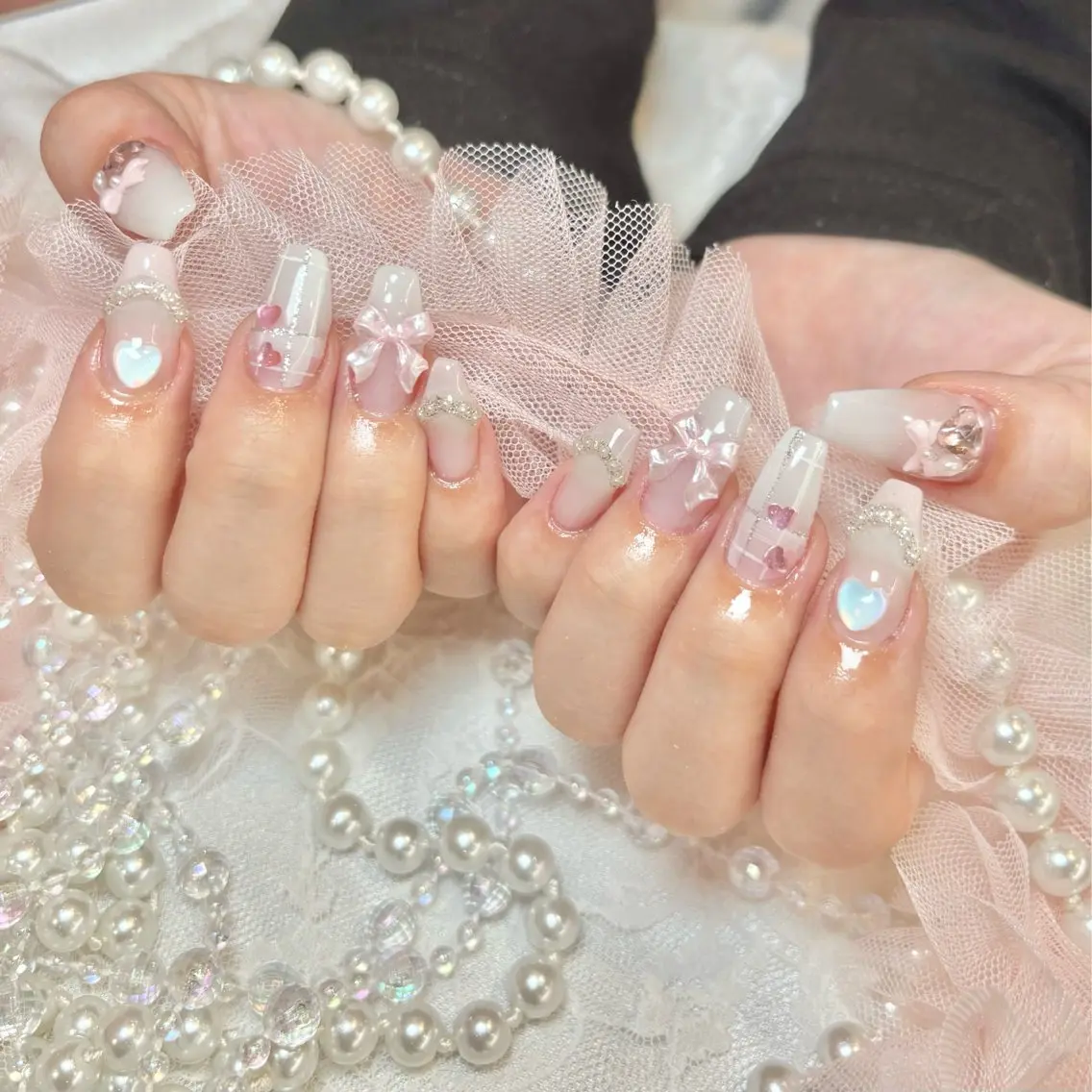 ネイル ガーリー ハンドネイル mio nail TANIのネイルデザイン