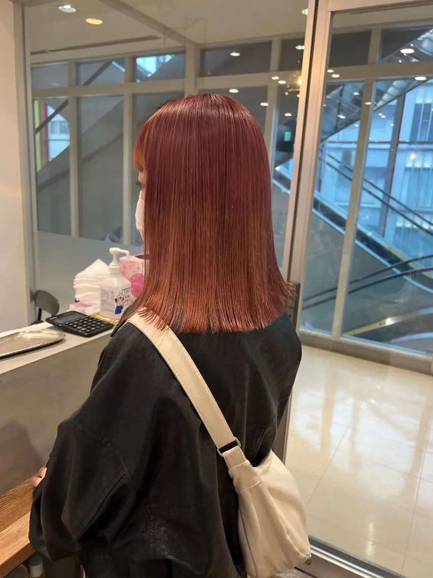 カラー ヘアカラー ピンクカラーアレンジ 🩷AYANA🩷のヘアスタイル