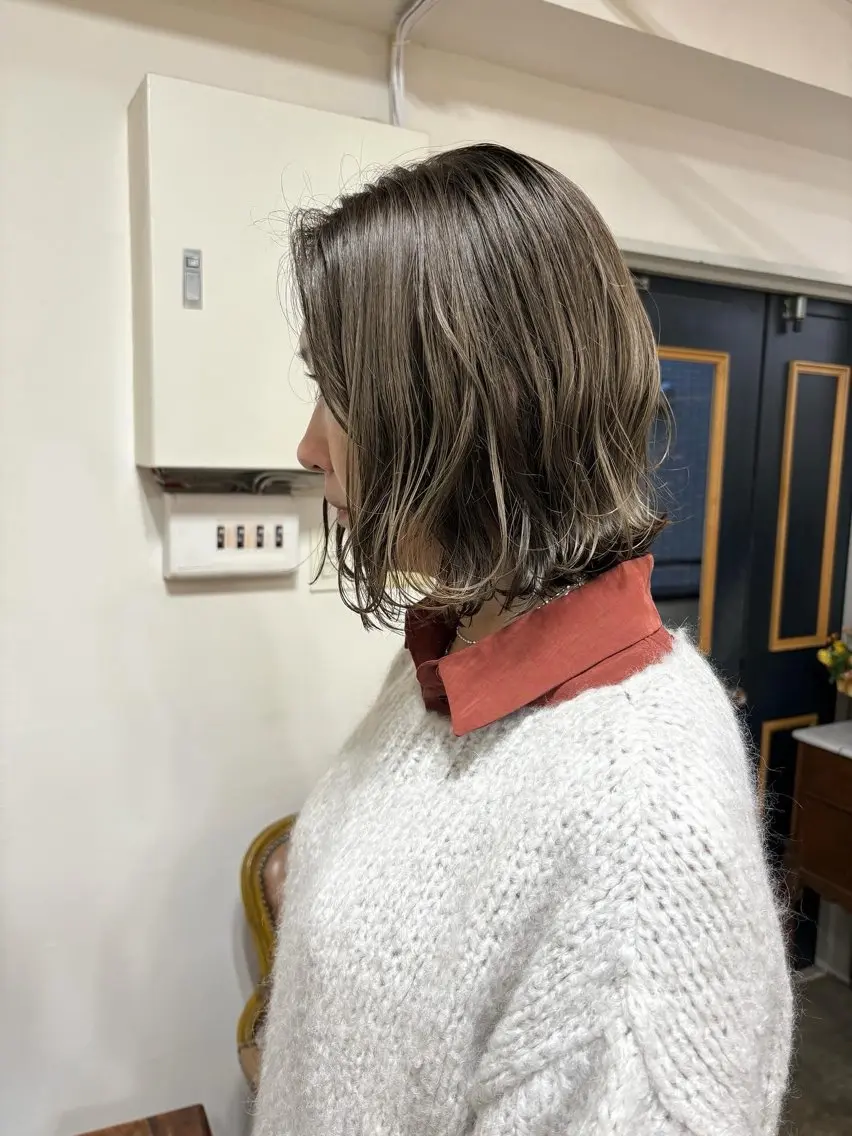 ミディアム カラー ブリーチ ボブ カット ヘアカラー トリートメント takada kohのヘアスタイル
