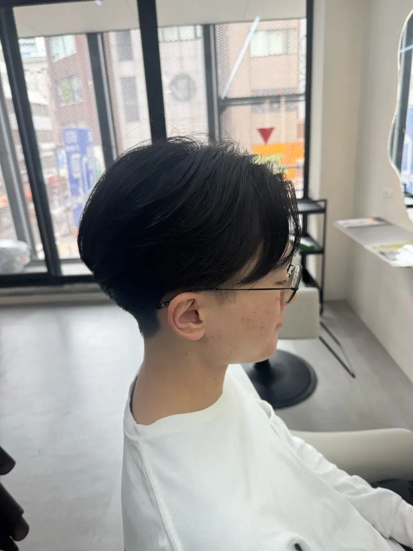ミディアム メンズ カット 【メンズ特化】池袋 韓国スタイル飯塚のヘアスタイル