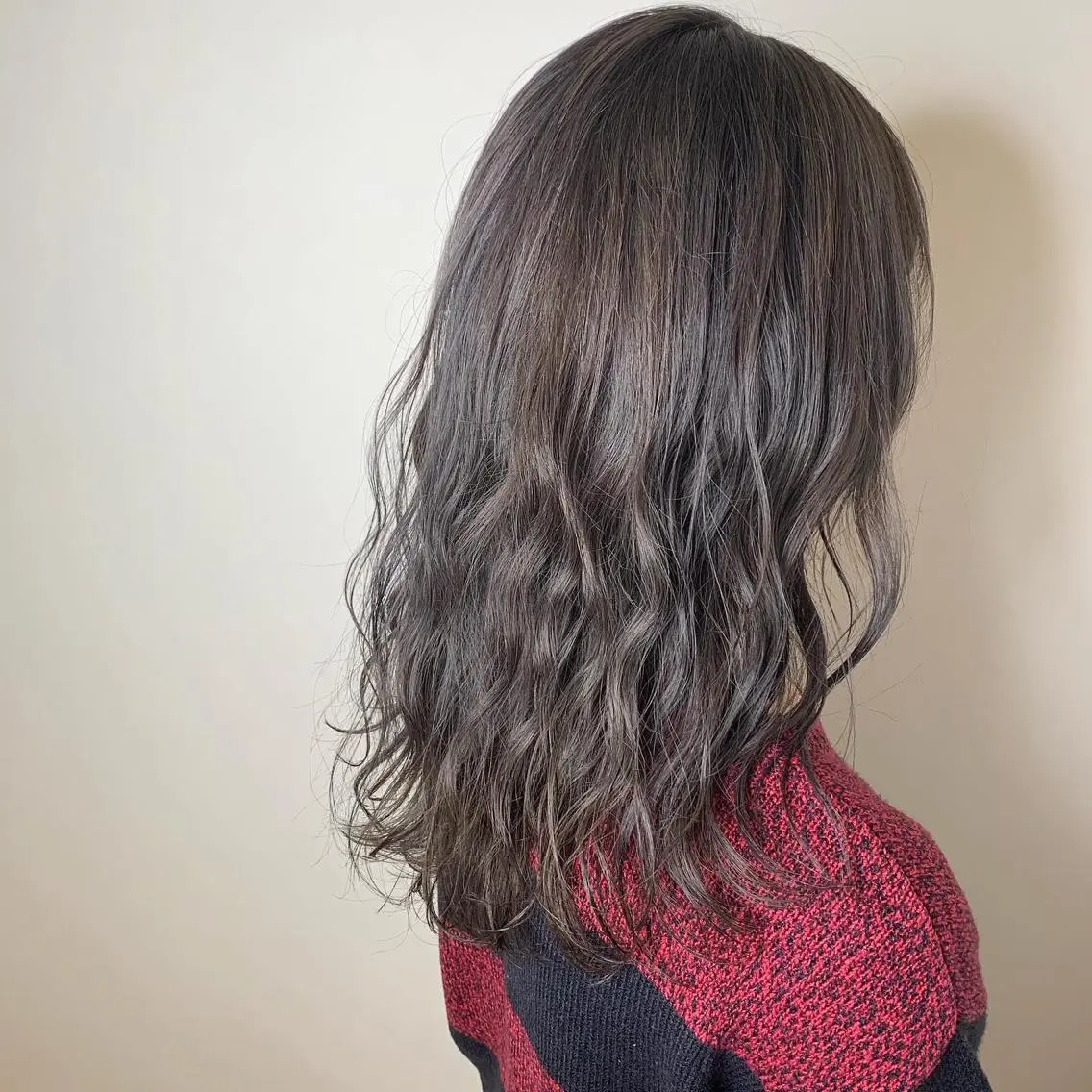 ミディアム カラー ブリーチ 透明感カラー グレージュ 早稲田/ショート/ 髪質改善/艶カラーのヘアスタイル