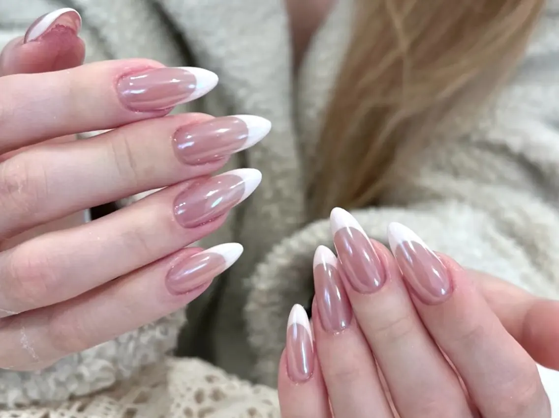 ネイル フレンチネイル オフィスネイル シンプルネイル ハンドネイル Tongtong Nail Salonのネイルデザイン