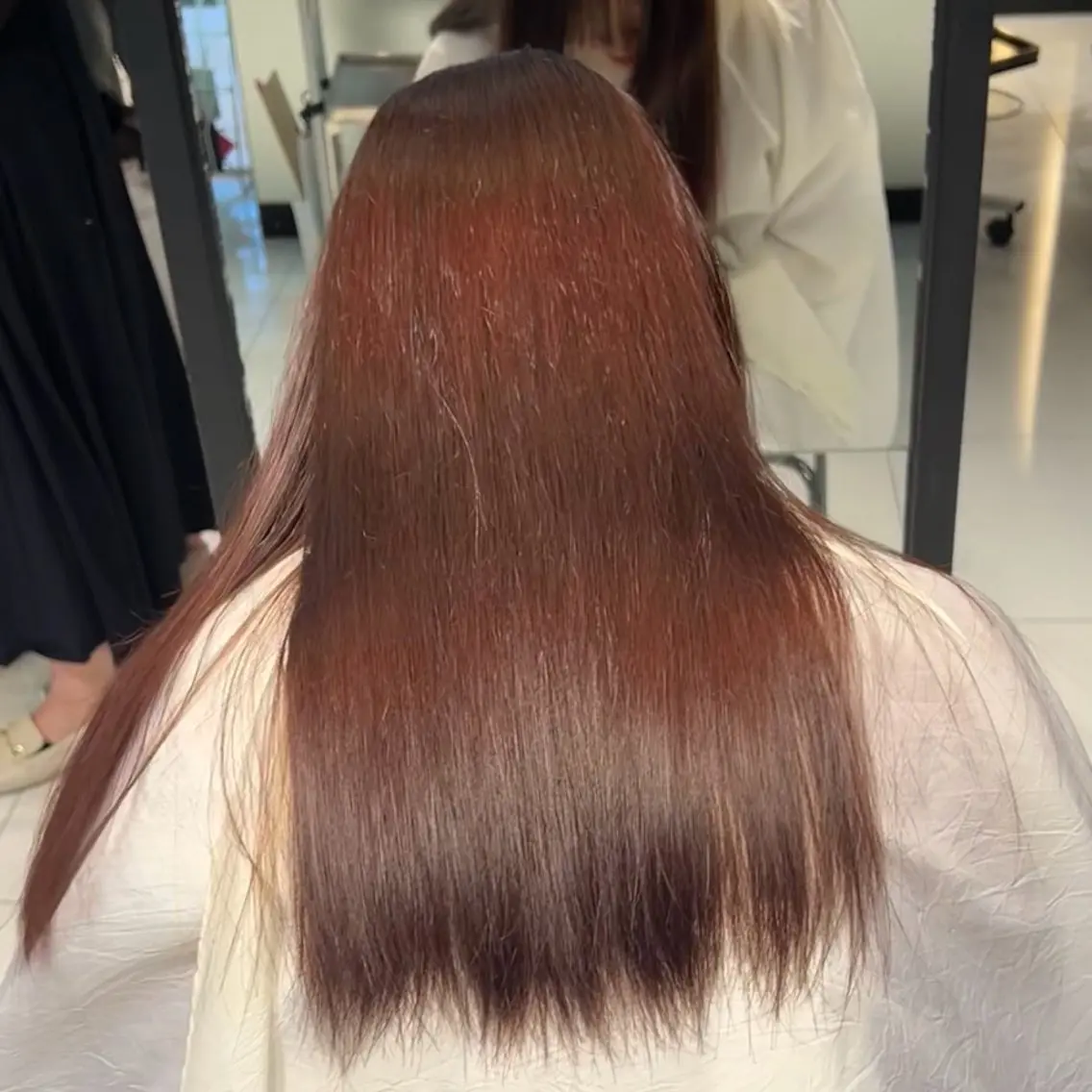 ロング トリートメント 結花 (ユウカ)のヘアスタイル