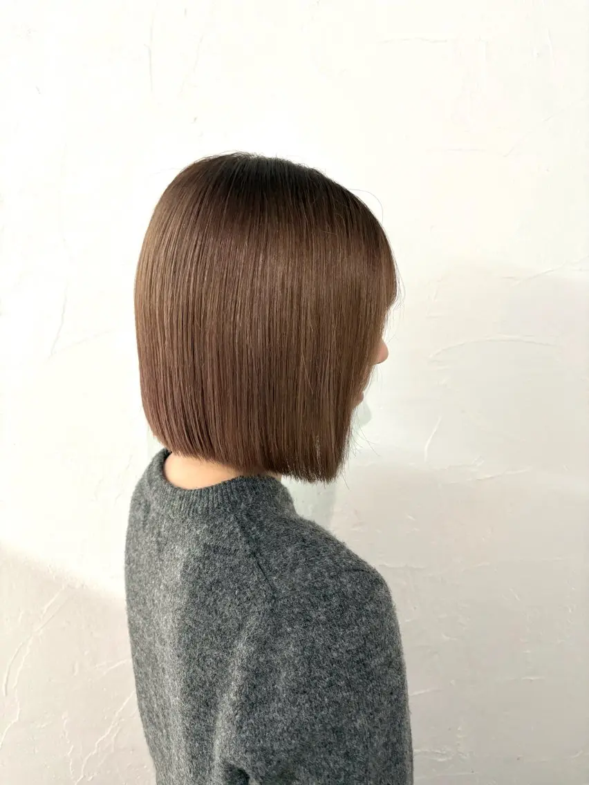 ショート 安谷屋 こはるのヘアスタイル