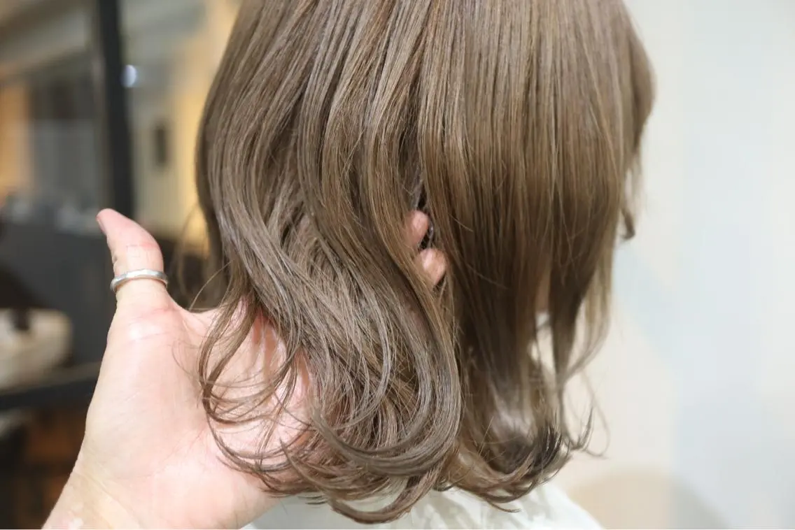 ミディアム カラー アディクシーカラー ベージュカラー ブリーチ ケアブリーチ ダブルカラー ヘアカラー トリートメント ✨池袋ブリーチ特化 Hibiki✨のヘアスタイル