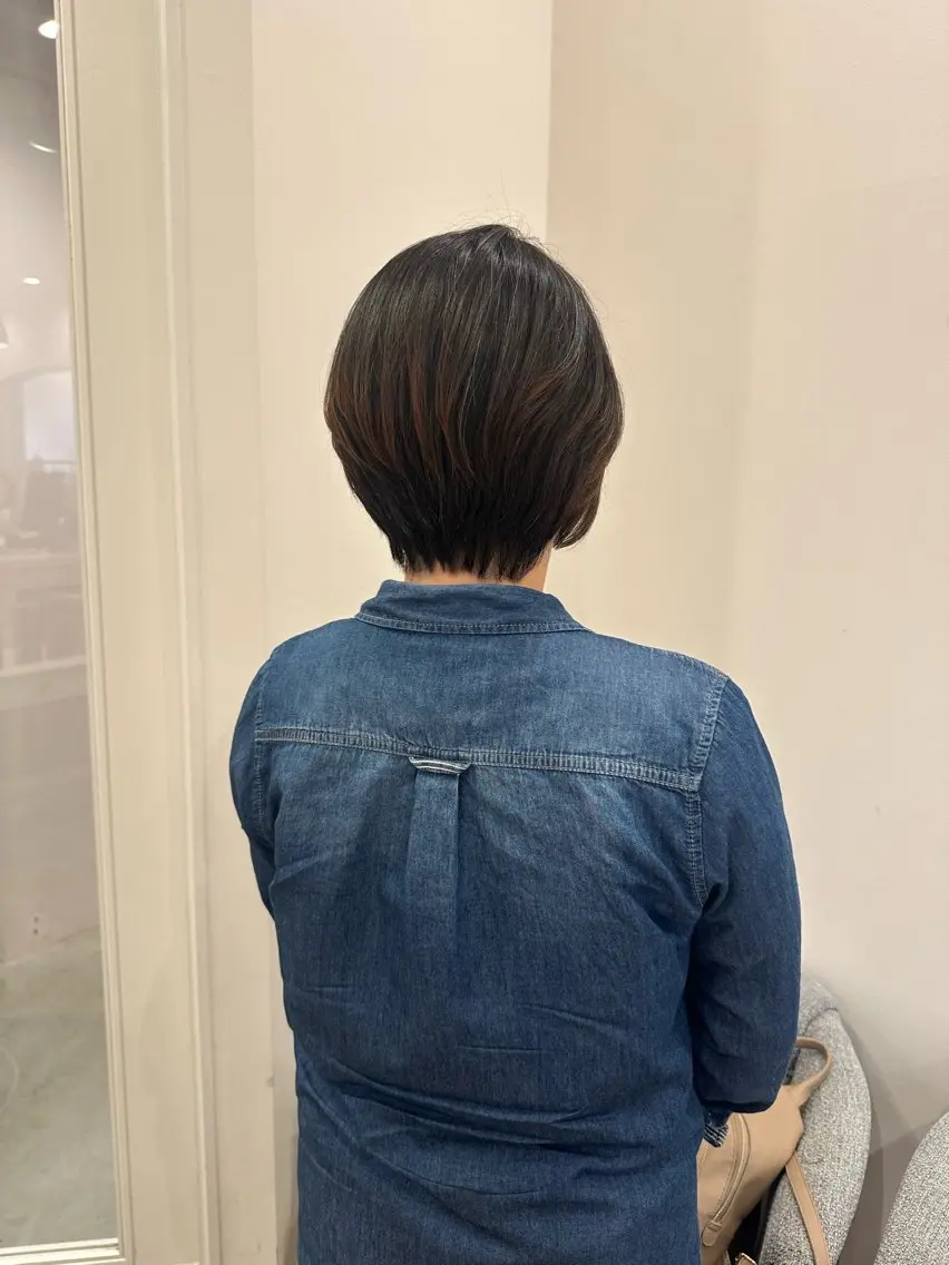ショート ショートヘア ロジェブルー 川合【和泉中央】のヘアスタイル