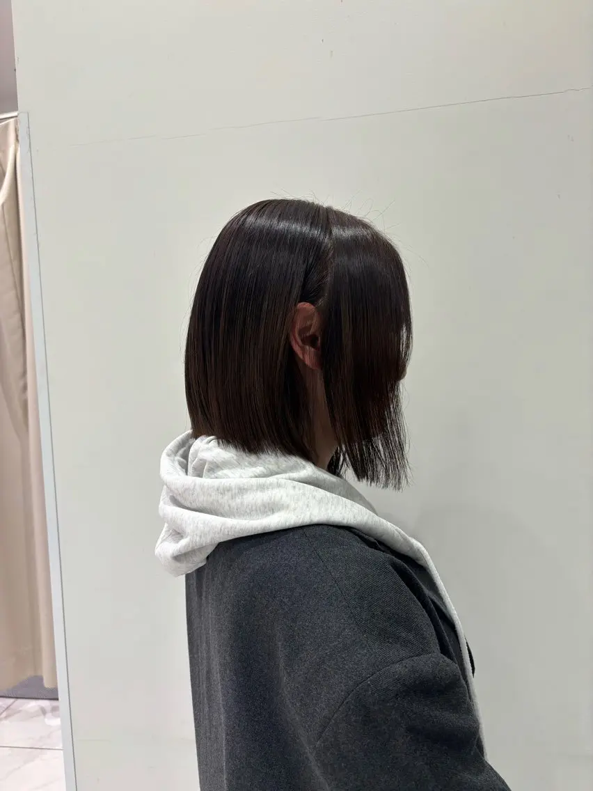 ミディアム 切りっぱなしボブ ボブ 縮毛矯正 カット 縮毛矯正 トリートメント 鈴木かのん/縮毛矯正 /ミニモ限定クーポンのヘアスタイル