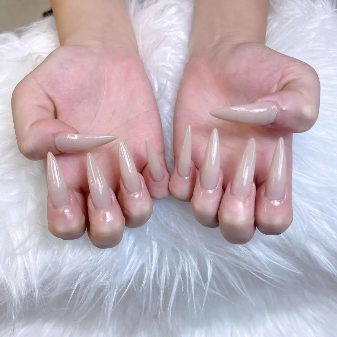 ネイル ジェルネイル 韓国ネイル マグネットネイル ネイルチップ 冬ネイル Lenie Nail Salonのネイルデザイン
