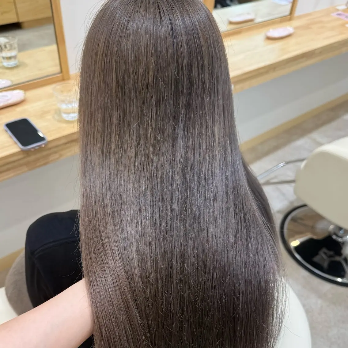 ロング カラー カット ヘアカラー トリートメント 柔らかいbeige ￤韓国￤🩰マユ🩰のヘアスタイル