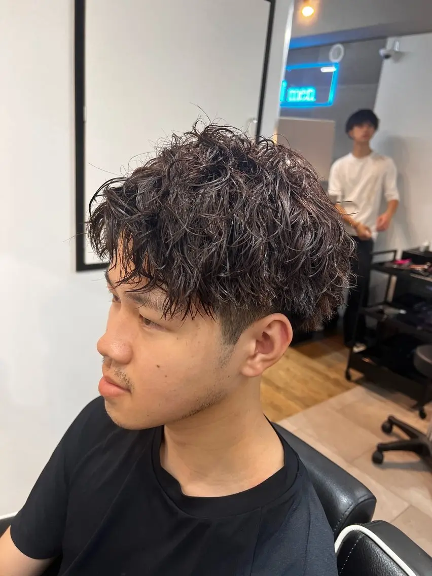 ショート カット パーマ メンズカット、パーマ 特化🔥🌊瀬川竜生のヘアスタイル