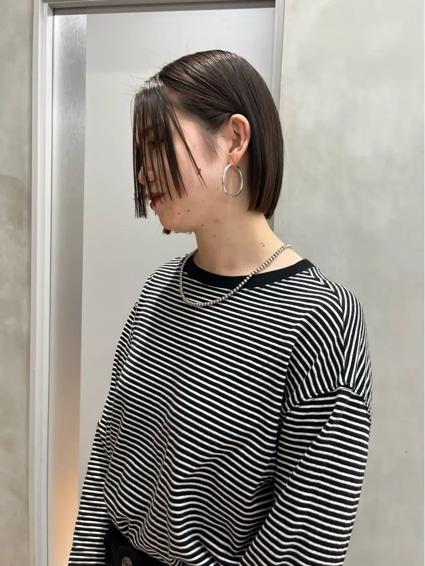 ミディアム カラー カット 縮毛矯正 トリートメント 縮毛矯正ボブ&顔まわ レイヤー♡TOMOEのヘアスタイル