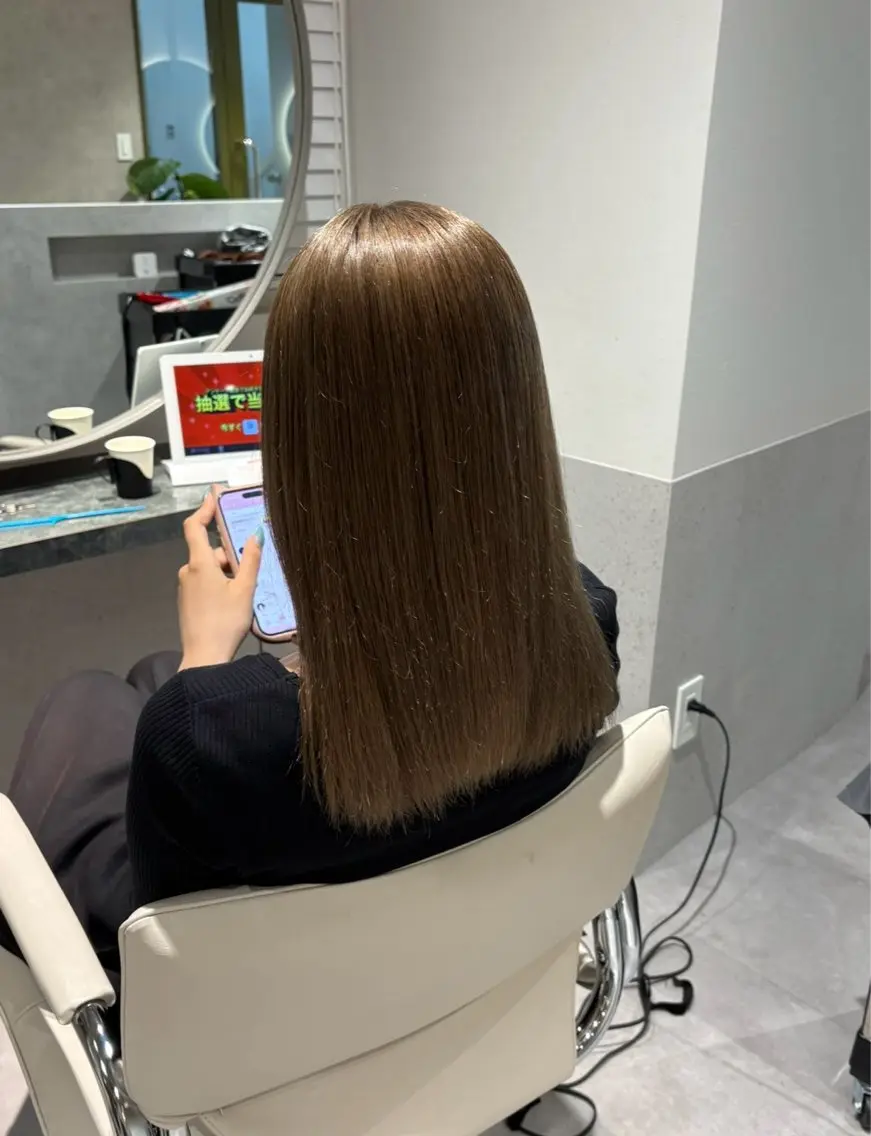 ミディアム カラー ベージュカラー ブリーチ ブリーチなしカラー 学生 トリートメント ヘアカラー 仙台/ベージュ／ 艶カラー／三宅空翔のヘアスタイル