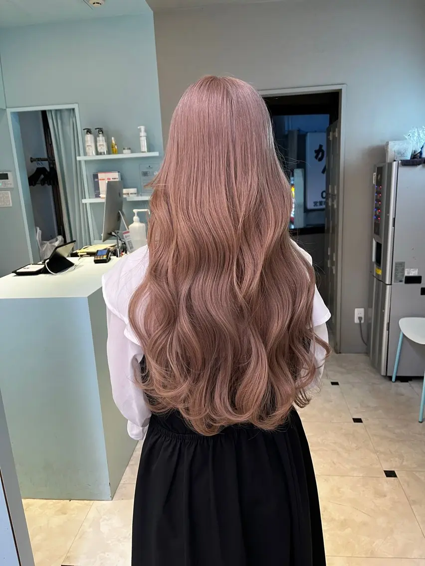 ロング カラー ヘアカラー トリートメント ブリーチカラー 🩵MIZUKIのヘアスタイル