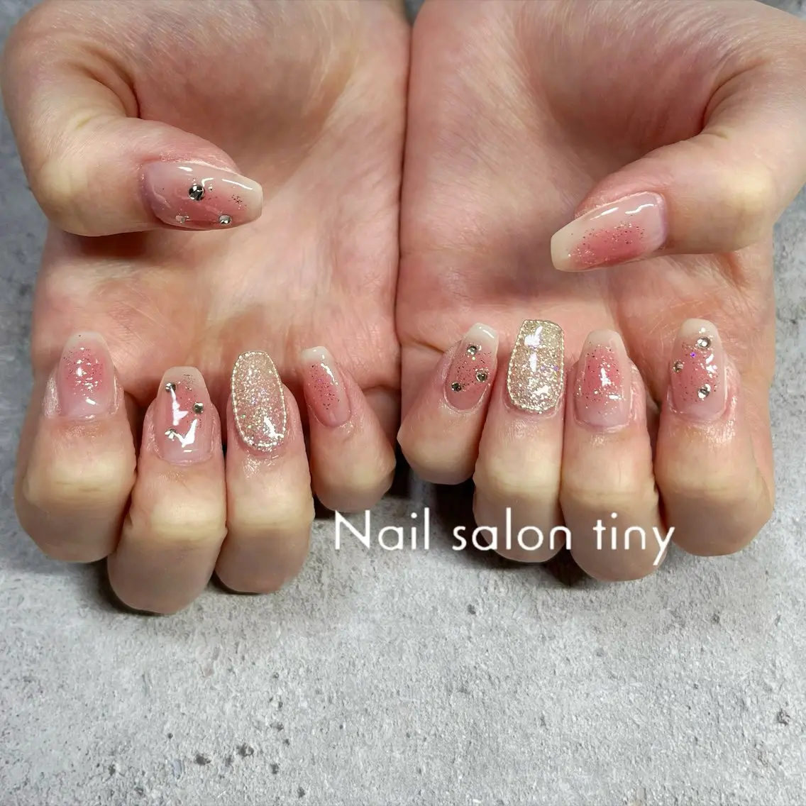 ネイル 持ち込み Nail salon tiny🩵のネイルデザイン