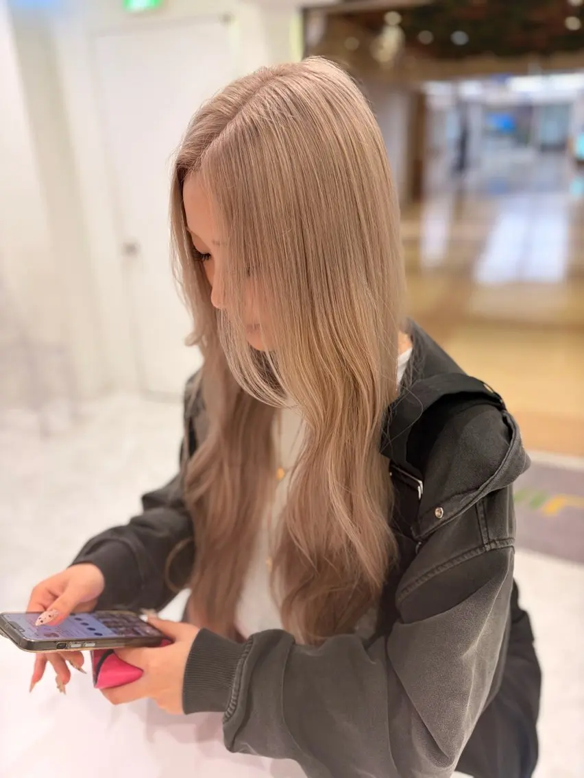 【人気No.1】ダメージが気になる方へ💛ྀིケアブリーチありWカラー＋髪質改善トリートメント💛ྀིの写真