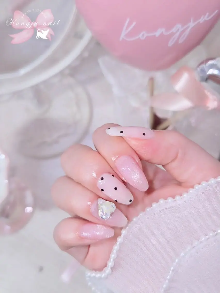 ネイル Kongju  nailのネイルデザイン