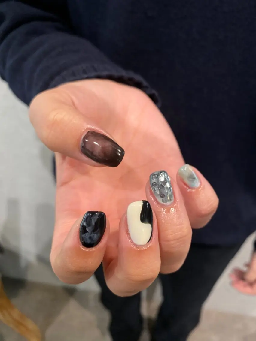 ネイル アートネイル カジュアル フレンチネイル ジェルネイル マットネイル ハンドネイル chika / nailのネイルデザイン