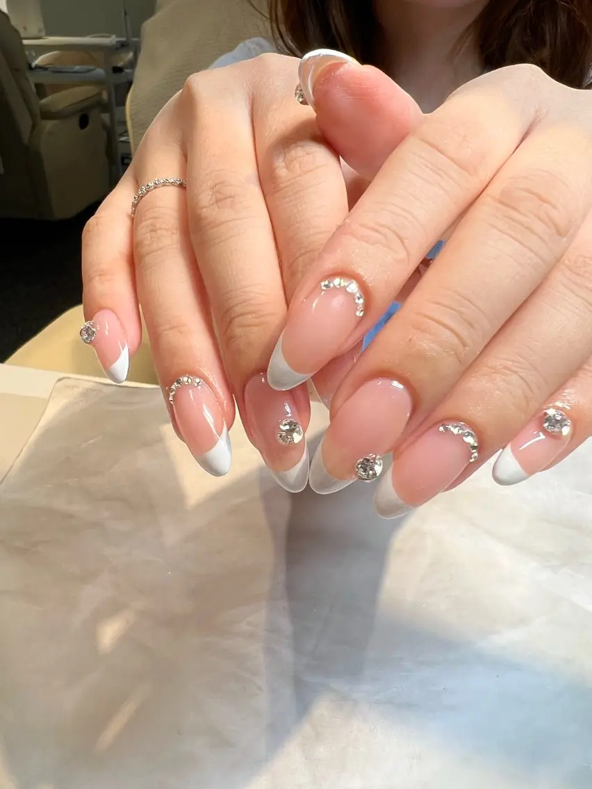 ハンド【オフあり】フレンチ💅の写真