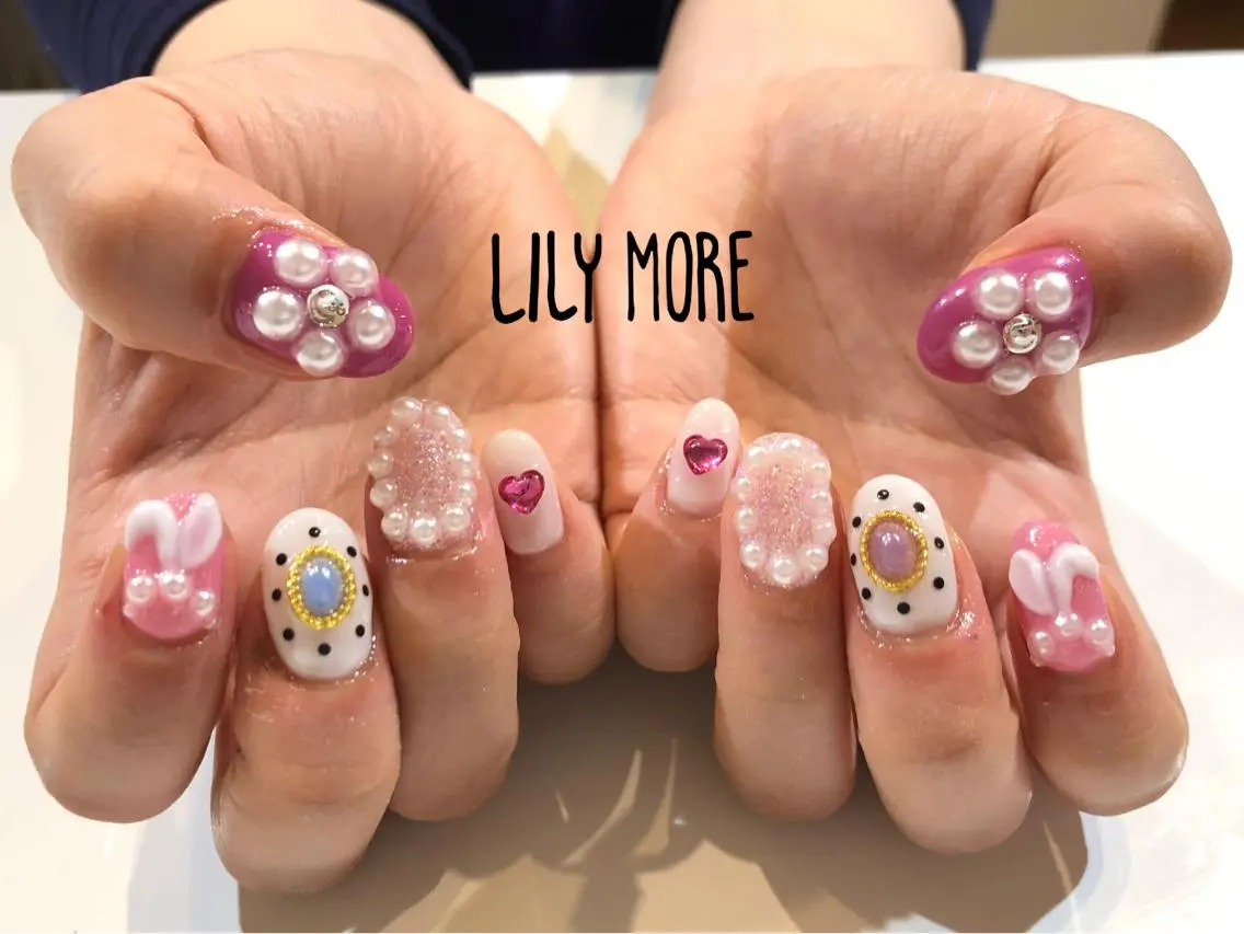 ネイル フラワーネイル Lily closetのネイルデザイン