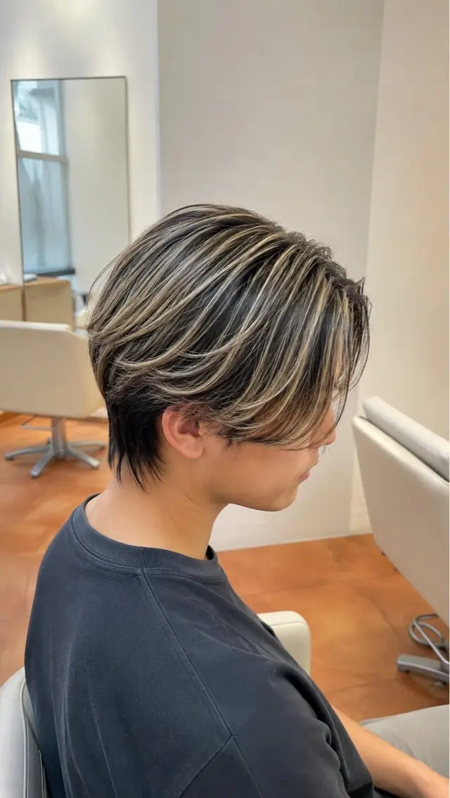 ショート カラー メンズ メンズバレイヤージュ メンズブリーチ バレイヤージュ ベージュカラー ブリーチ ヘアカラー 博多【メンズ特化】 市川のヘアスタイル