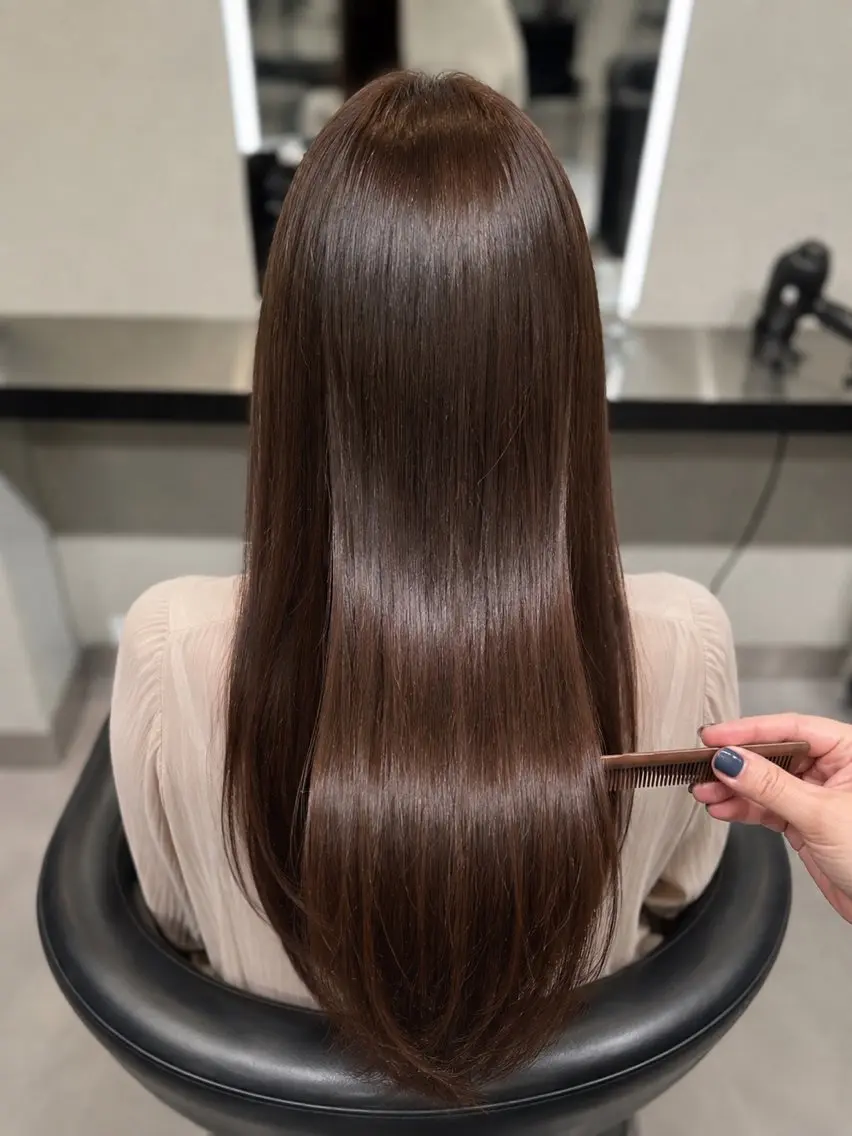 ミディアム カラー ブラウンカラー トリートメント 🌈ウルトワ水素 髪質改善naru🌈のヘアスタイル