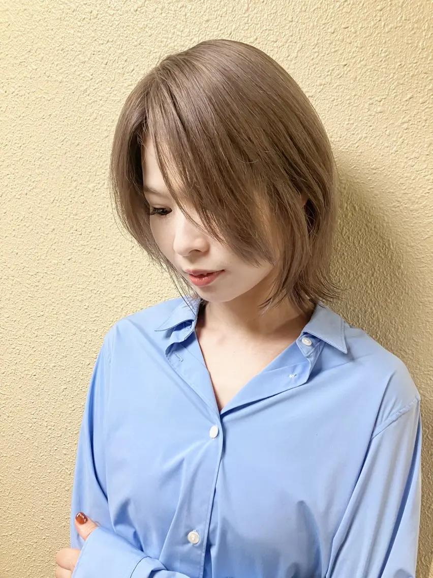 ミディアム fumika推しカラ ー/デザインカラーのヘアスタイル