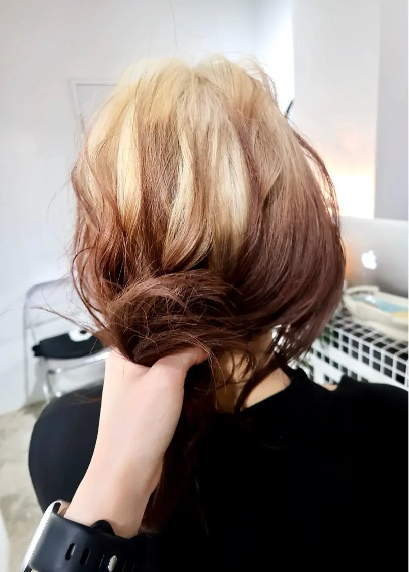 セミロング ヘアカラー ボブ/ブリーチ 学芸大学SaKuraのヘアスタイル
