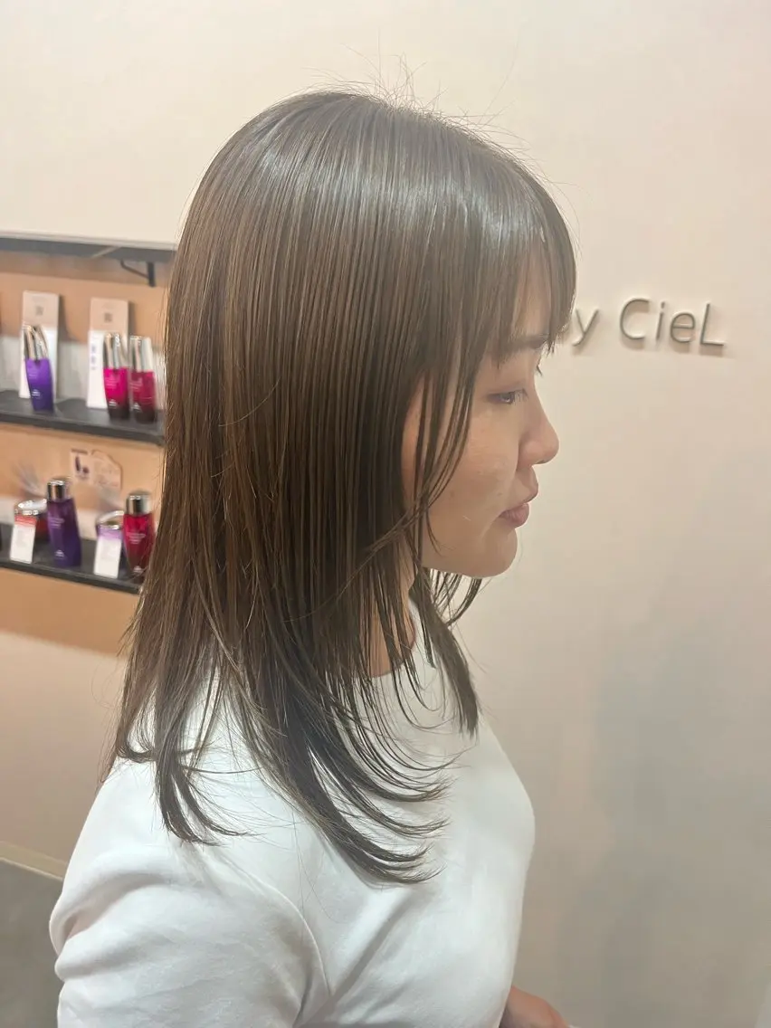 セミロング レイヤーカット miyamori 🌼のヘアスタイル
