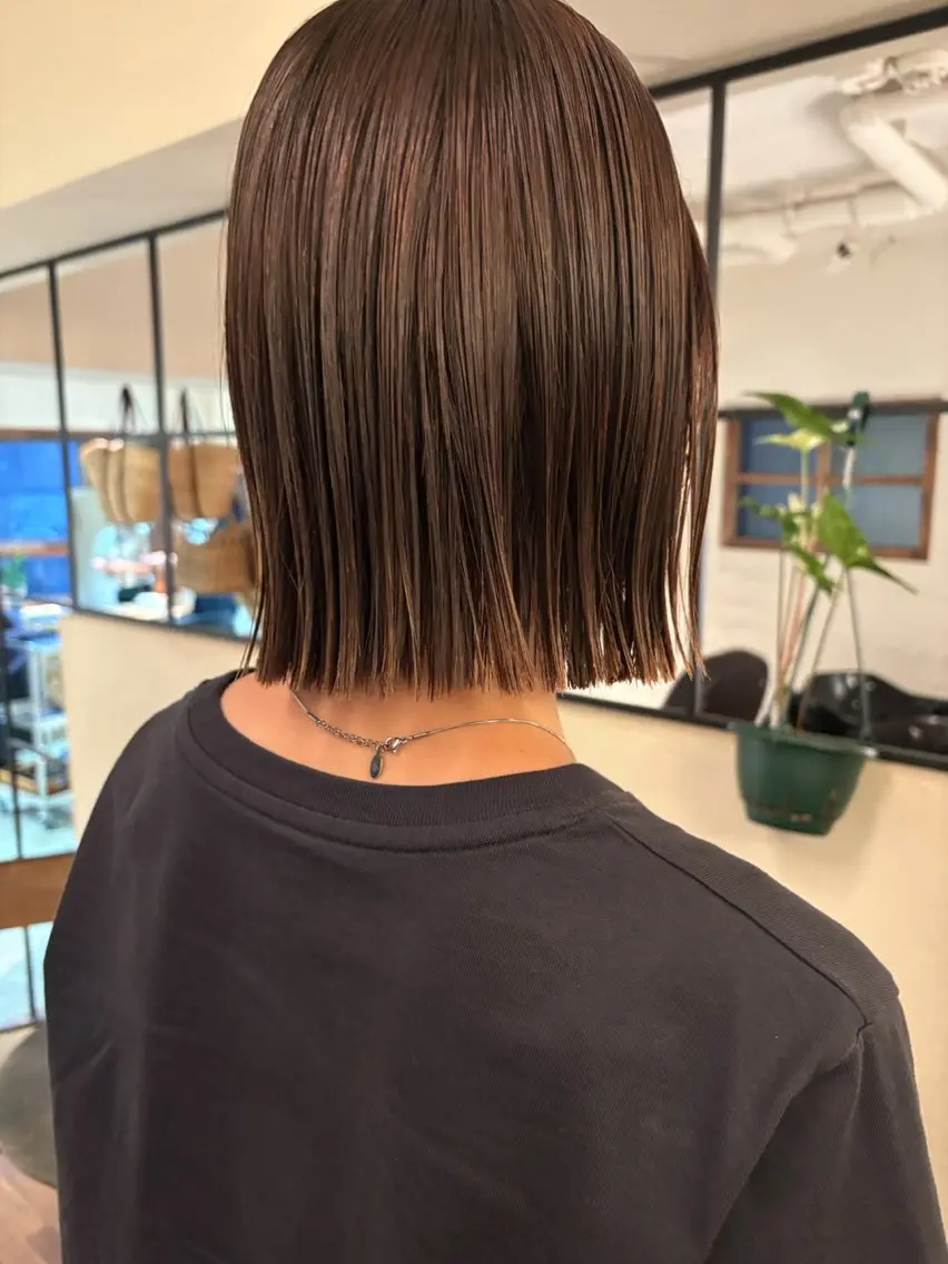 ショート カラー ROAMER スタイリストのヘアスタイル