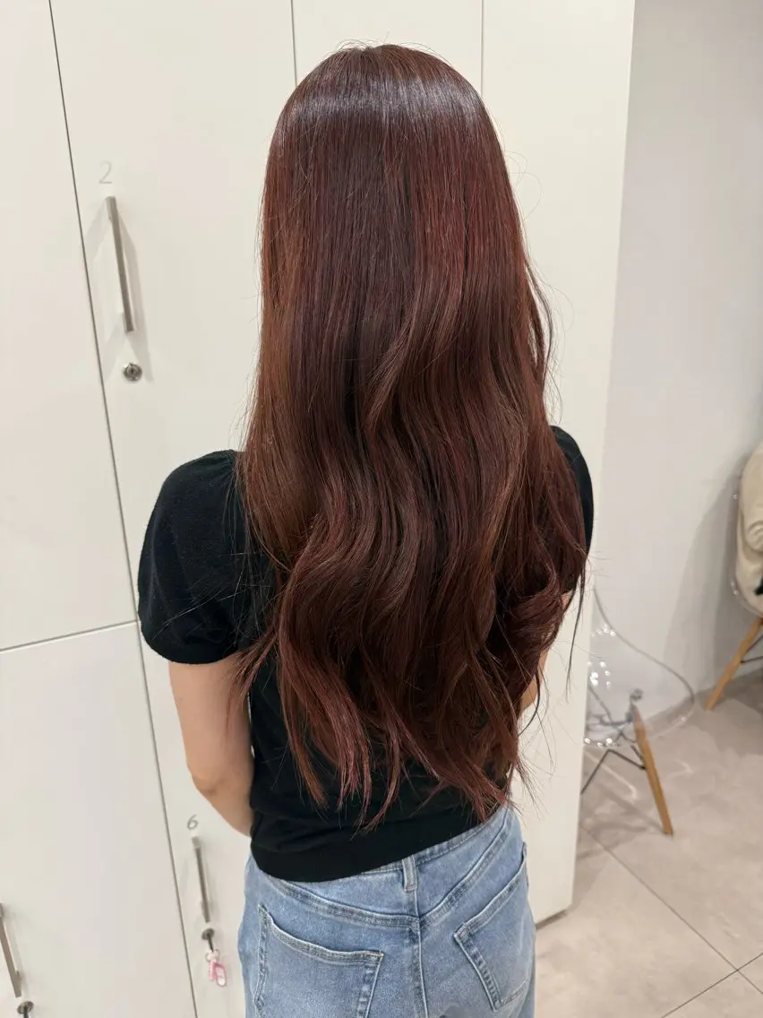 カラー 伊田 愛彩音のヘアスタイル