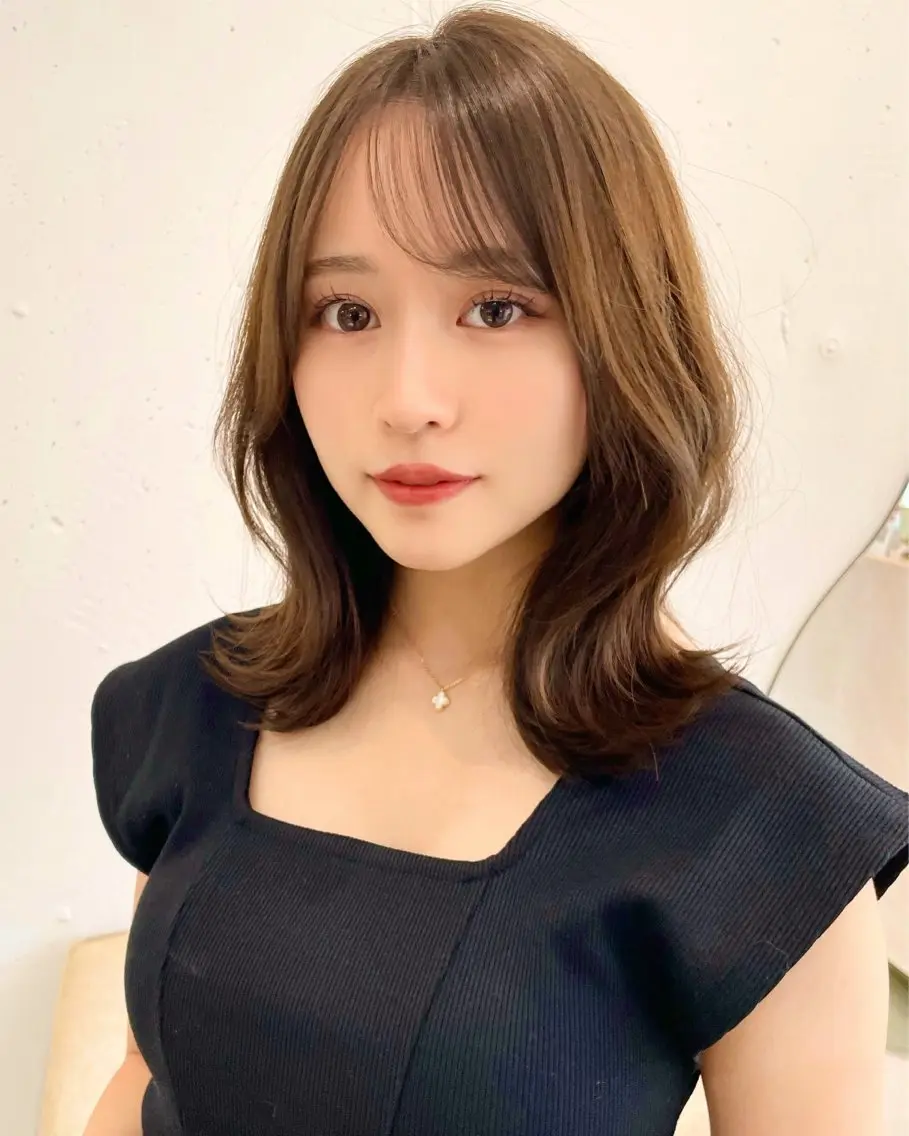 ミディアム カラー カット ヘアカラー トリートメント 上品ヘア🤍顔周り/ レイヤー✨/林遼一郎のヘアスタイル
