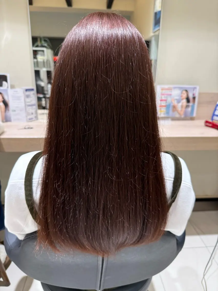 セミロング カラー ベージュカラー 透明感カラー ピンクカラー ピンクベージュ ヘアカラー 作長 晃希のヘアスタイル