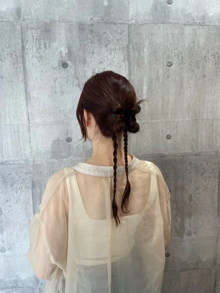 ヘアアレンジ お団子ヘア 三つ編み 前川 瑞希のヘアスタイル