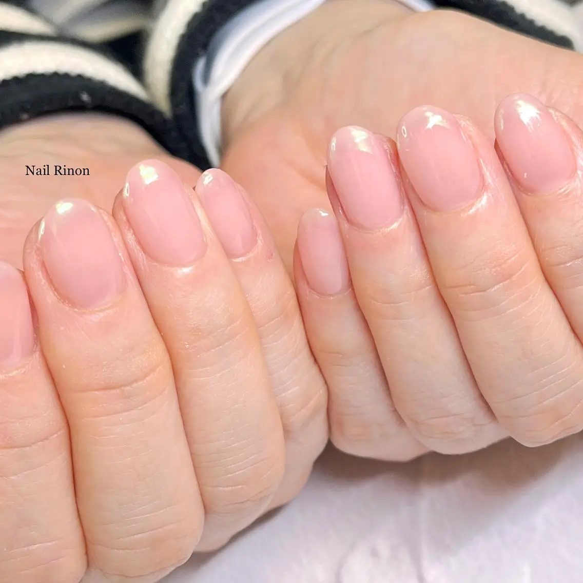 ネイル オーロラネイル フレンチネイル シンプルネイル ハンドネイル Nail Rinonのネイルデザイン