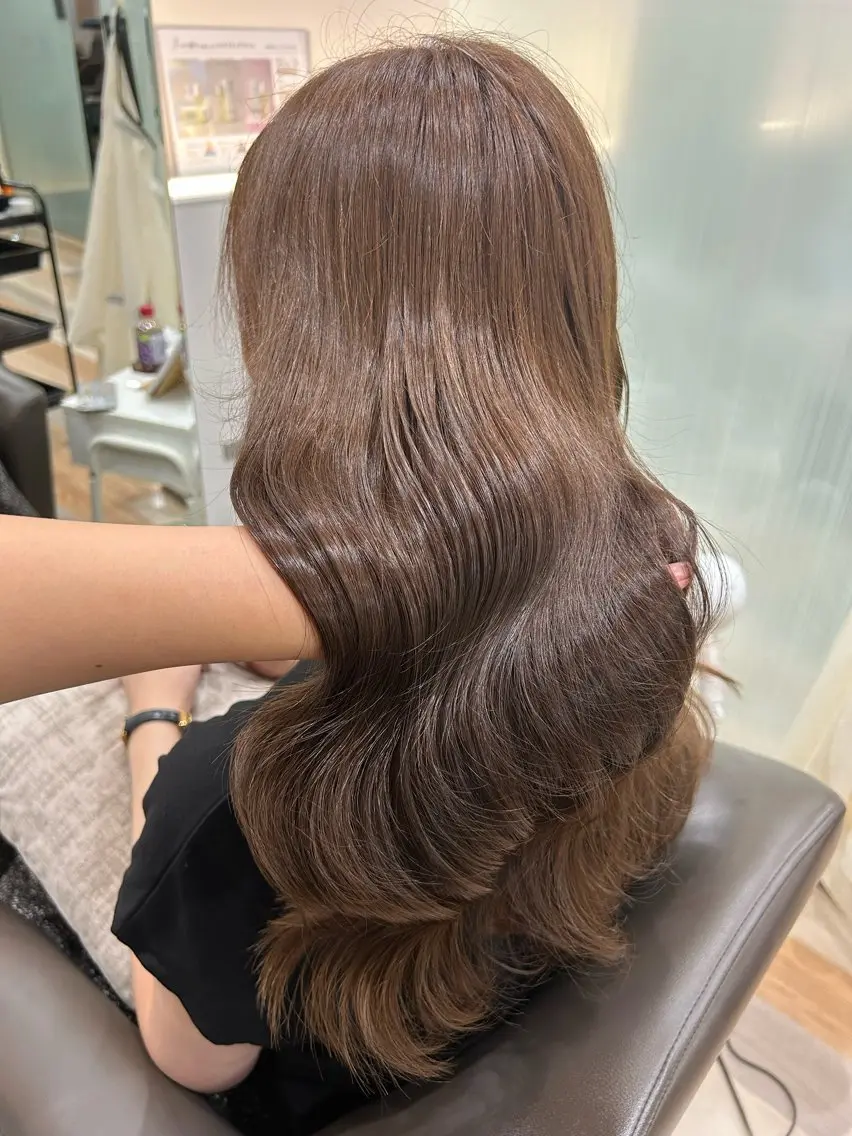 ロング ヘアカラー カット⚡️カラー🫧 募集中/愛海のヘアスタイル
