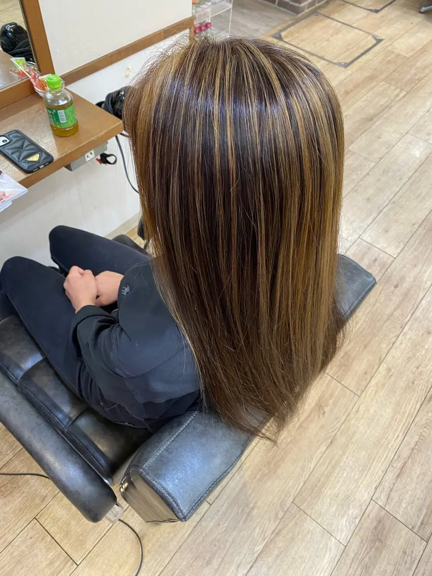 ロング カラー ハイライトカラー ハイライト 國分 伸也のヘアスタイル