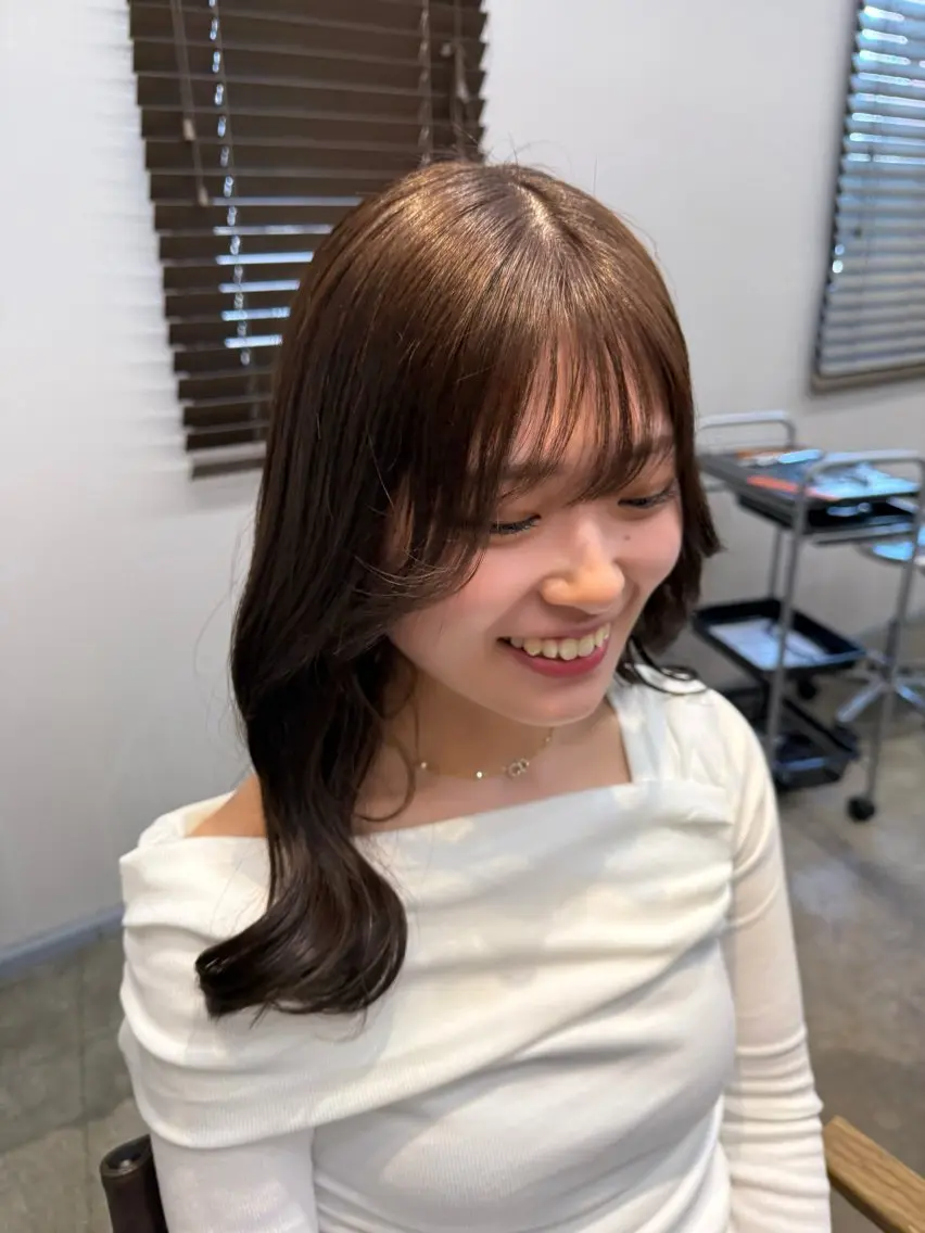 セミロング カラー レイヤー/ハイトーン 梅田中崎町/あかりのヘアスタイル