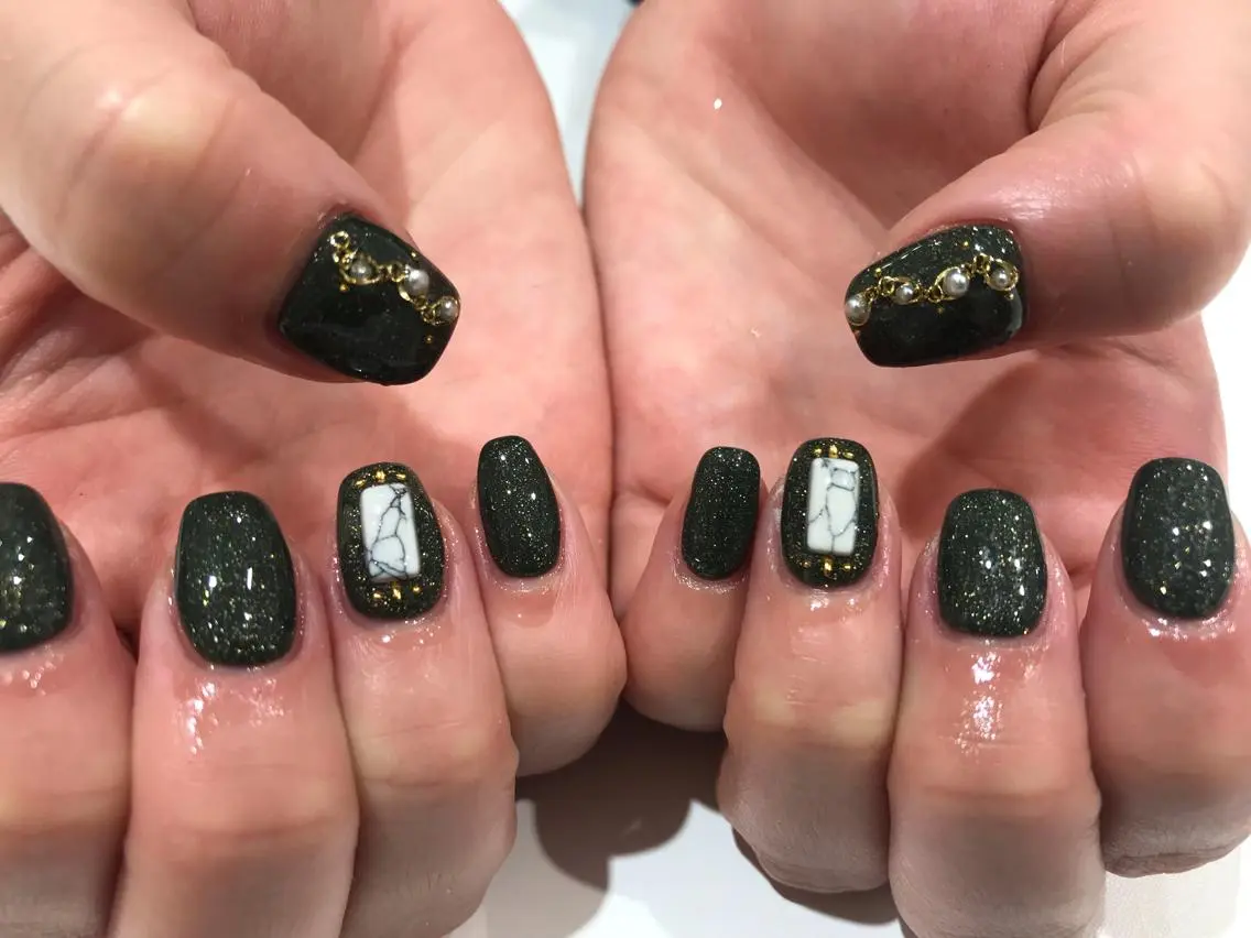 ネイル ハンドネイル ハンドケア Charme. NOBUKOのネイルデザイン