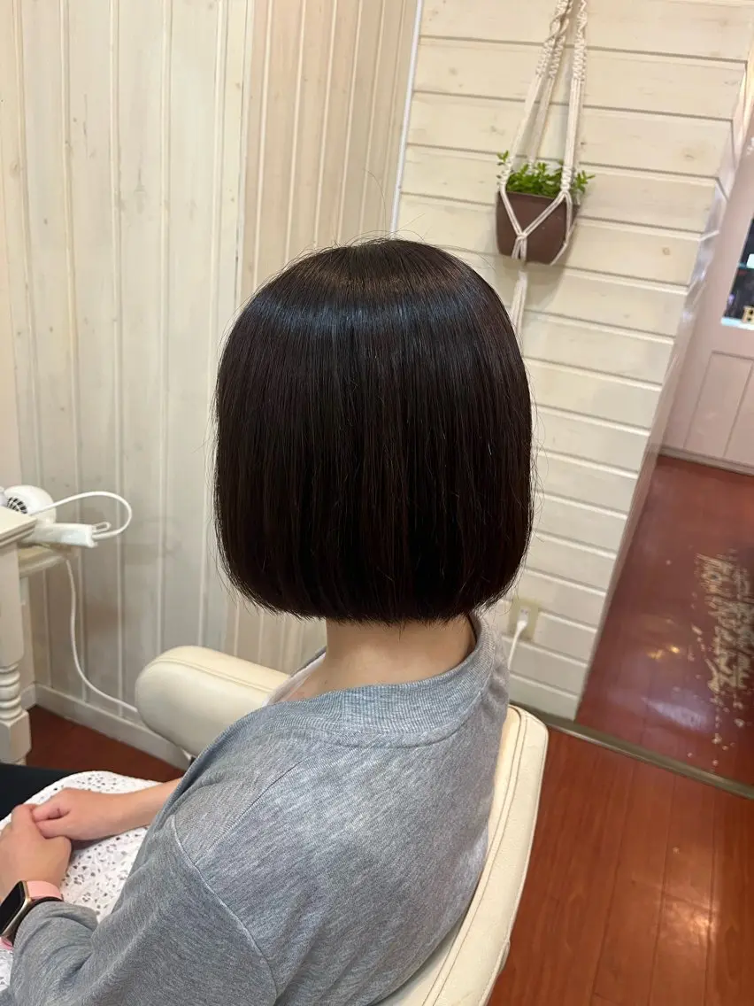 ショート カラー ブラウンカラー ボブ カット 【成増Serein】 中俣 愛梨のヘアスタイル