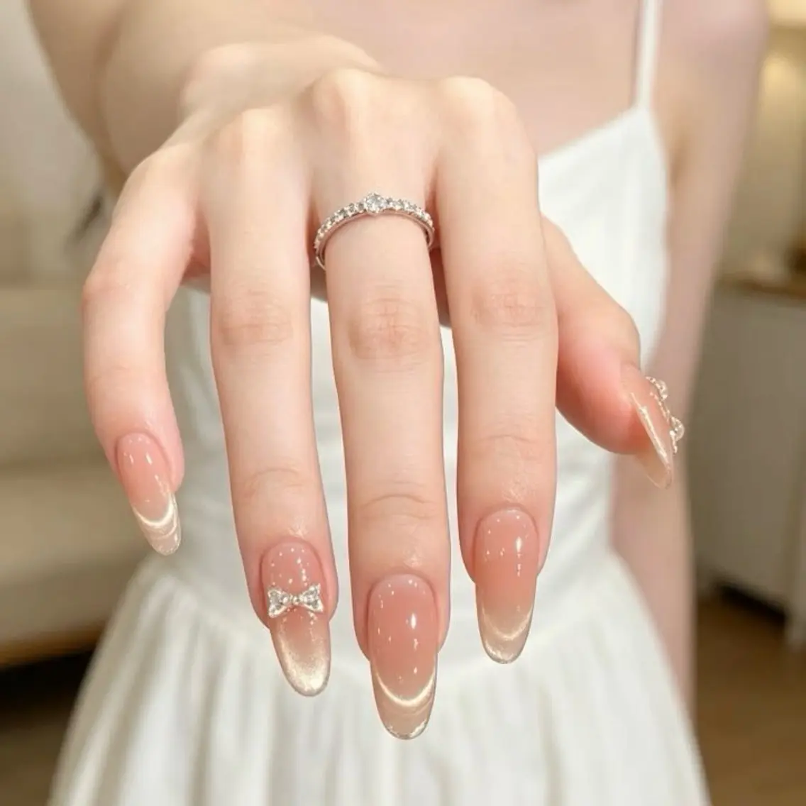 ネイル ジェルネイル キラキラネイル 韓国ネイル マグネットネイル リボン ハンドネイル Umee Nailのネイルデザイン