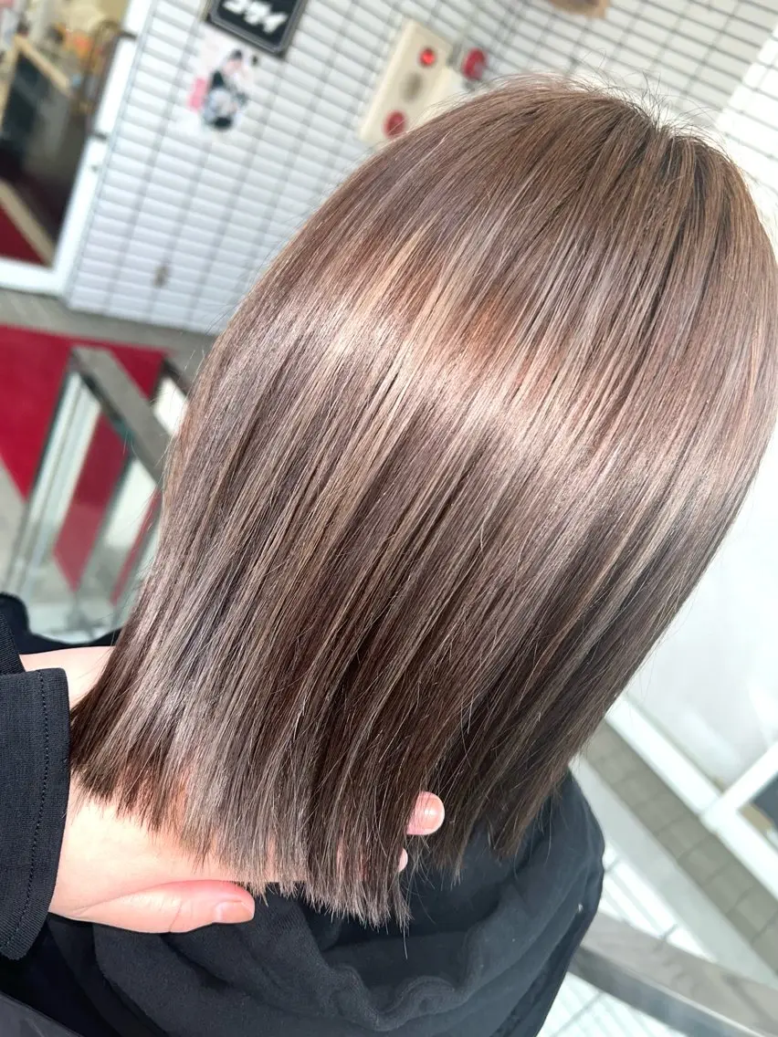 ミディアム ヘアカラー 武田 悠生乃のヘアスタイル