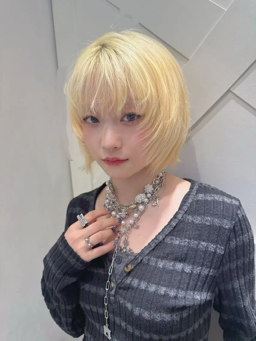 レイヤーカット+うるツヤ水とりトリートメント💧✨の写真
