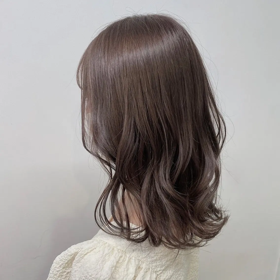 セミロング ヘアカラー トリートメント ヘッドスパ 淡色カラー 🫧NAOYA 🫧のヘアスタイル