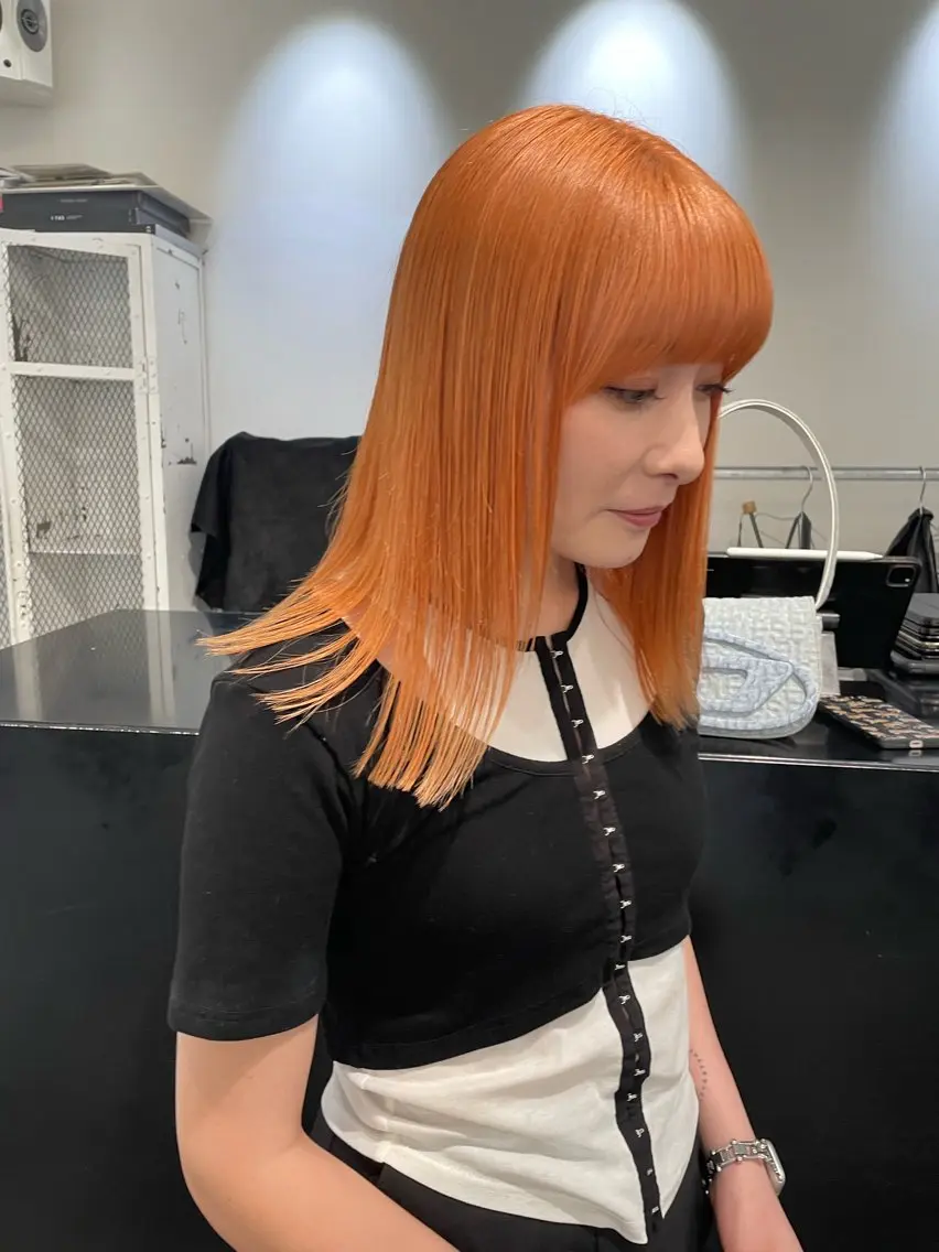 セミロング カラー パーマ ヘアアレンジ メンズ キッズ メンズブリーチ ブリーチ オレンジ カット ヘアカラー トリートメント 艶ハイトーン/ヘア アレンジAYAKAのヘアスタイル